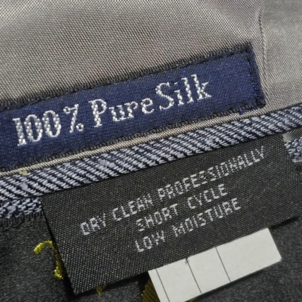 VTG Burberrys Silk Blazer‎ Mens Herringbone 2 Button Sport Coat Blue Size 42R